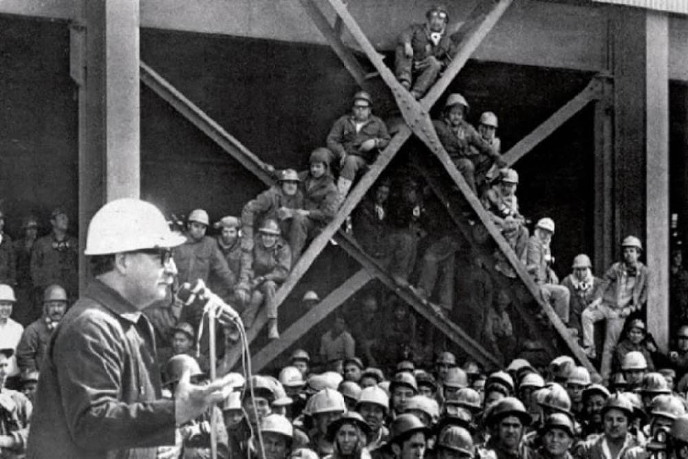 Reform or Revolution: The Allende Government and the Workers' Movement in Chile